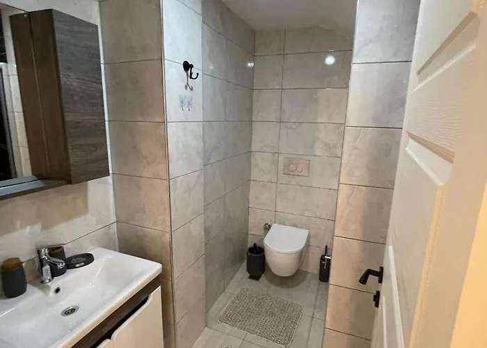 Kestel 4 Apartament *